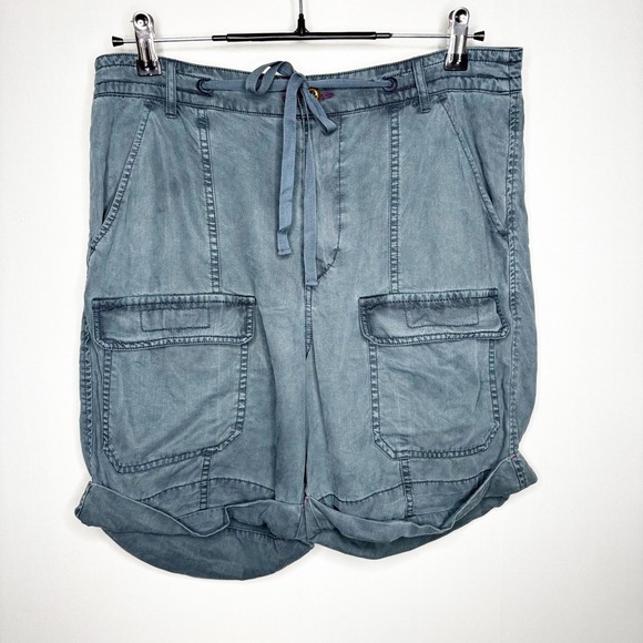 Sundance Women Size 10 Blue Chambray Cargo Shorts Cuffed Drawstring Waist - Picture 3 of 10
